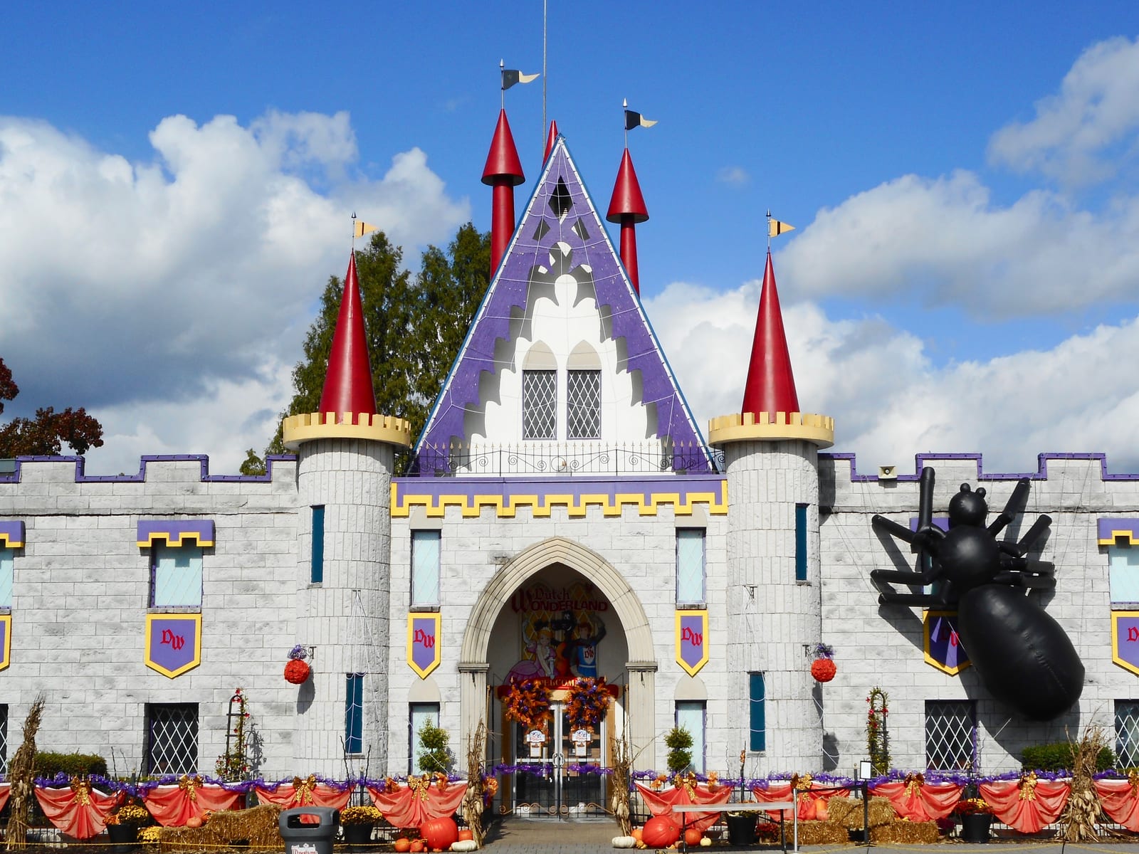 The castle-facade entrance gate to Dutch Wonderland amusement park in Lancaster County, Pennsylvania