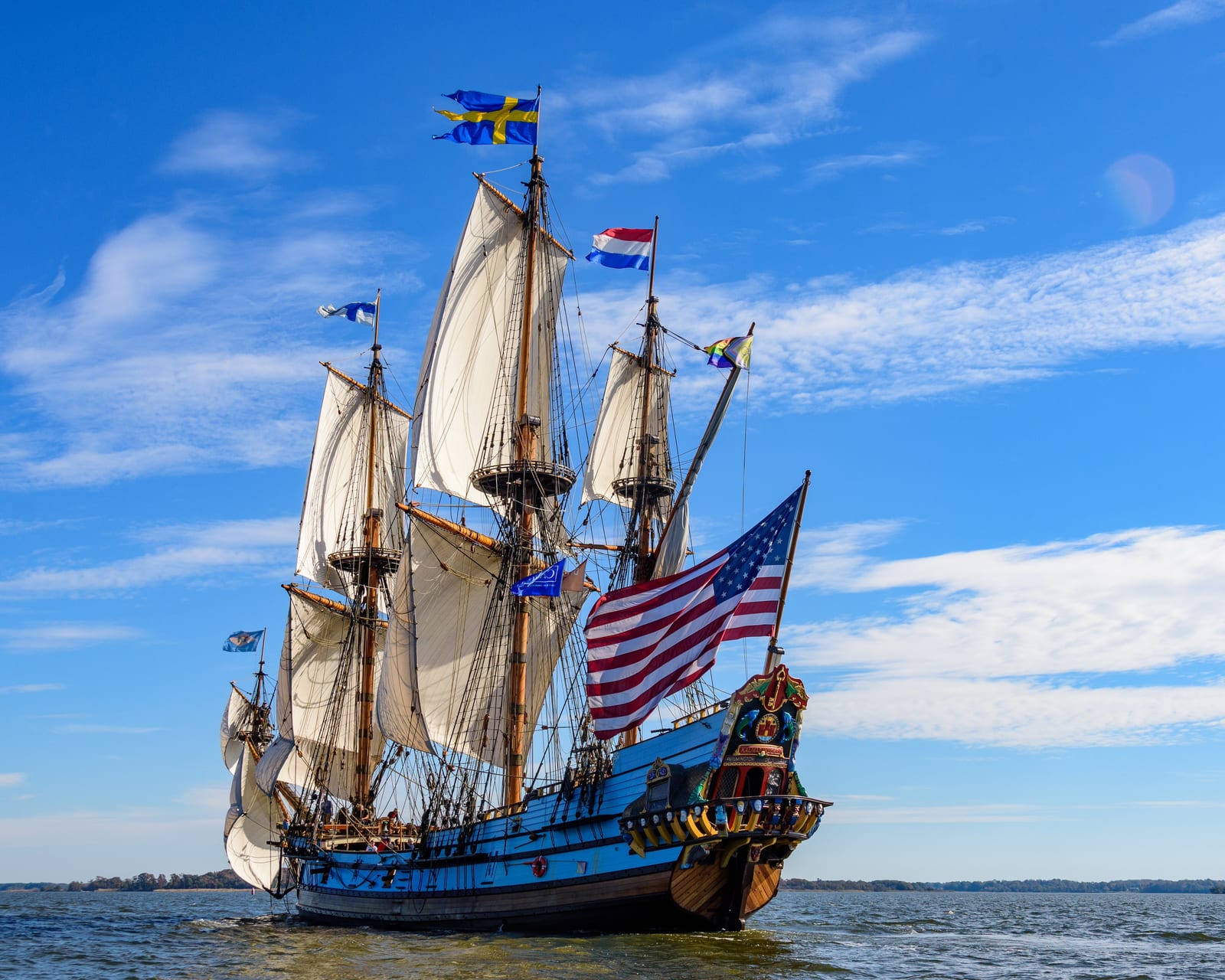 Kalmar Nyckel, the Tall Ship of Delaware, under full sail